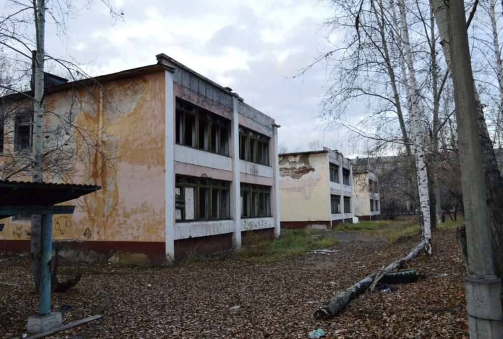 Abandoned kindergarten building in Bratsk