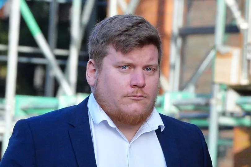 Полиция конфисковала биткоины у экс-работника KFC, владевшего подпольной наркоимперией