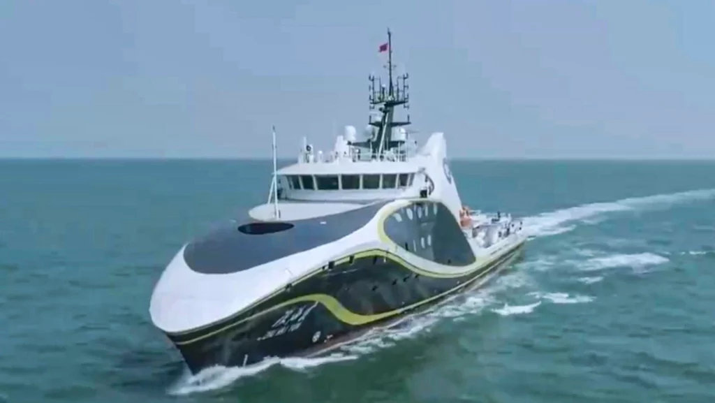 Китайское автономное судно с искусственным интеллектом