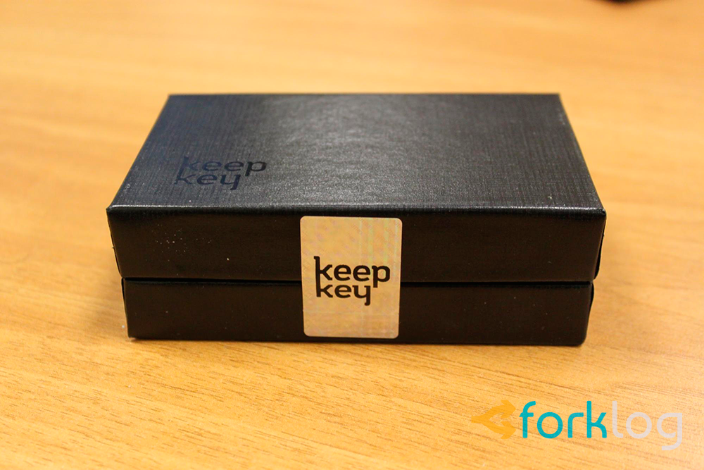 Обзор аппаратного кошелька KeepKey с поддержкой четырех криптовалют