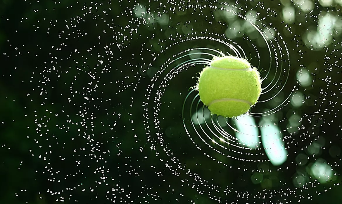 Tennis-ball