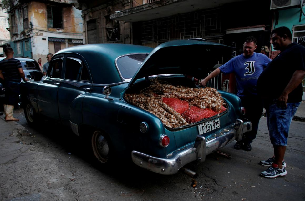 Куба намерена обойти санкции при помощи криптовалют
