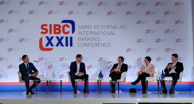 Участники банковской конференции в Петербурге: ЦБ РФ необходимо создать собственную криптовалюту
